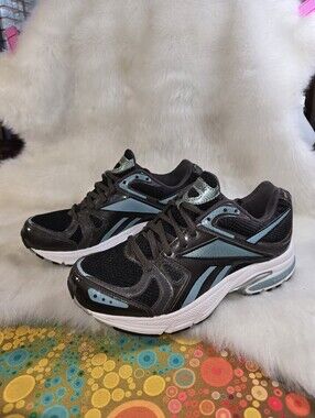 Reebok Lumen Women's Low-top Athletic Shoes